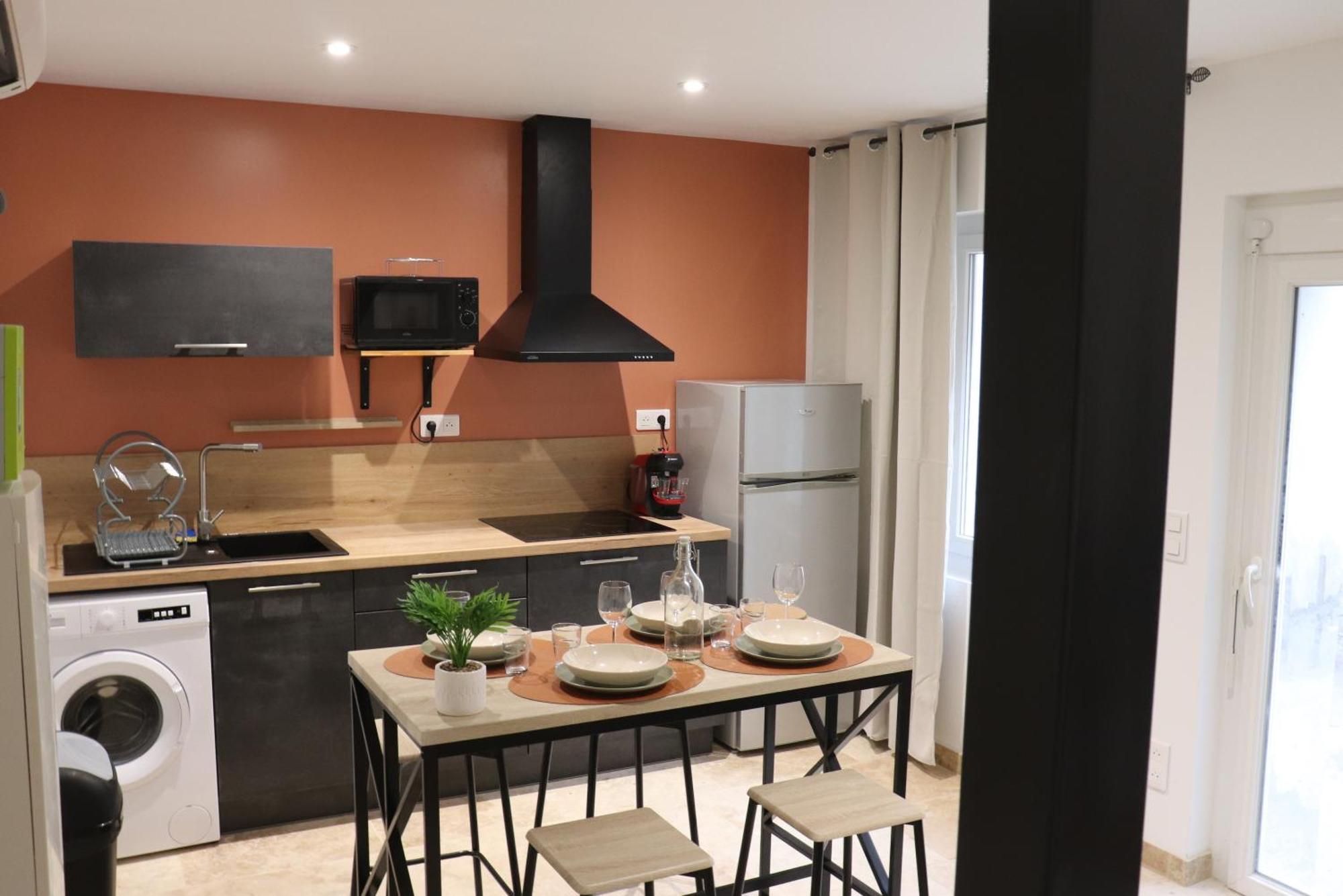 Superbes Appartements Modernes Et Neufs Bagnols-sur-Ceze Bagian luar foto